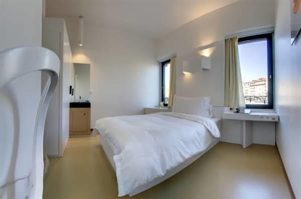 Ibis Styles Lausanne Center Madhouse Exterior foto